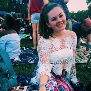 Meet your Posher, Madelynn